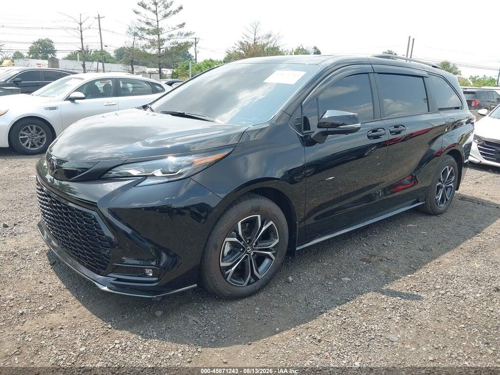 5TDESKFC6TS255816 2026 TOYOTA SIENNA photo no. 2