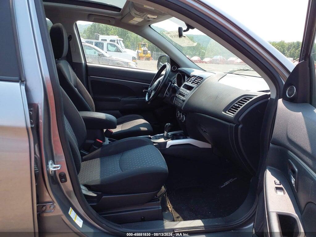 JA4AR4AU4BZ017671 2011 MITSUBISHI OUTLANDER SPORT photo no. 5
