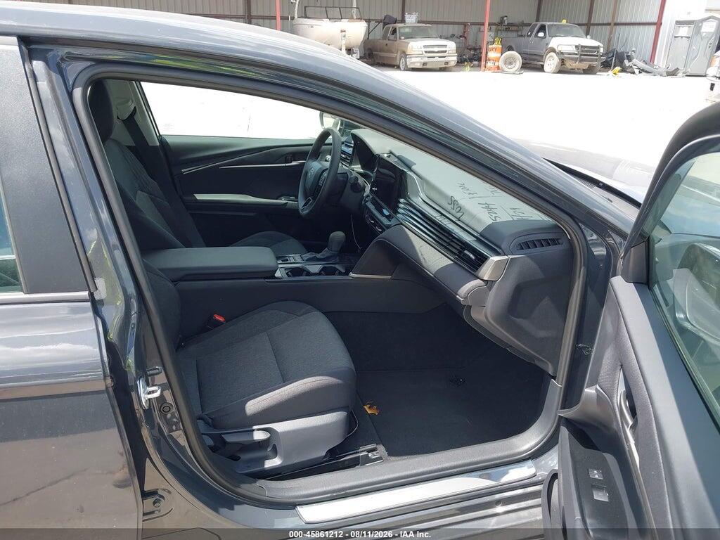 4T1DAACK9TU235362 2026 TOYOTA CAMRY photo no. 5