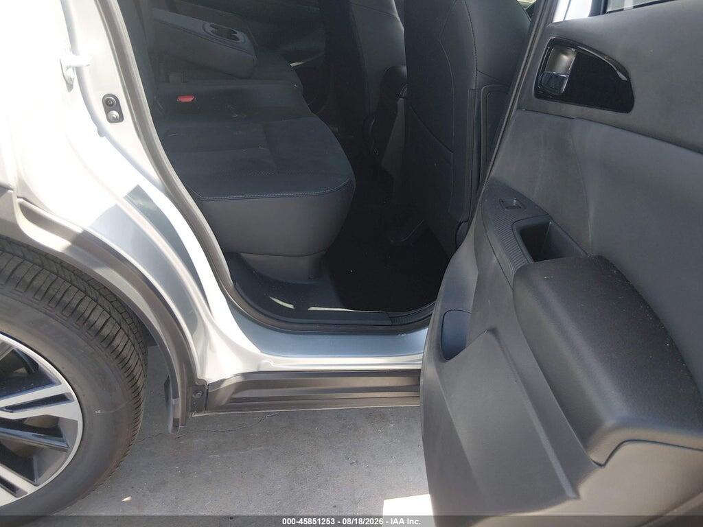 JA4ATWAAXTZ027738 2026 MITSUBISHI ECLIPSE CROSS photo no. 8