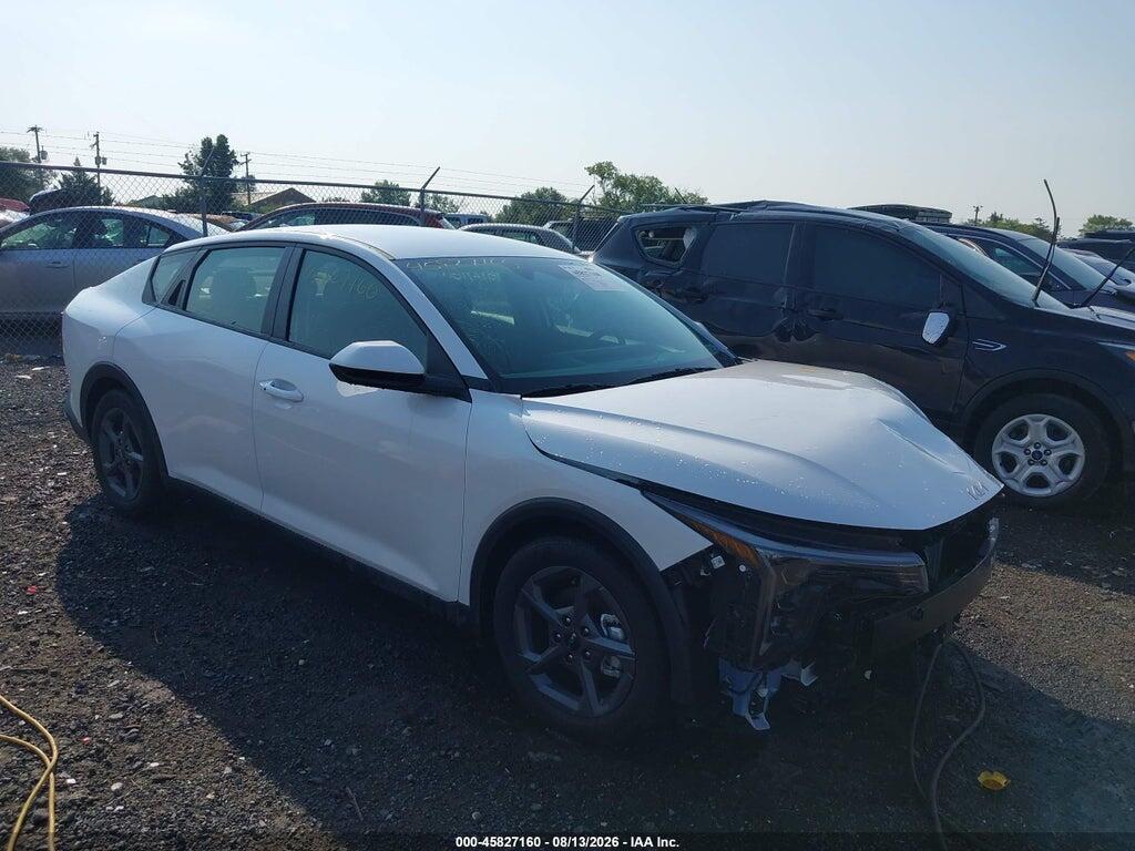 3KPFT4DE3TE321315 2026 KIA K4 photo no. 1