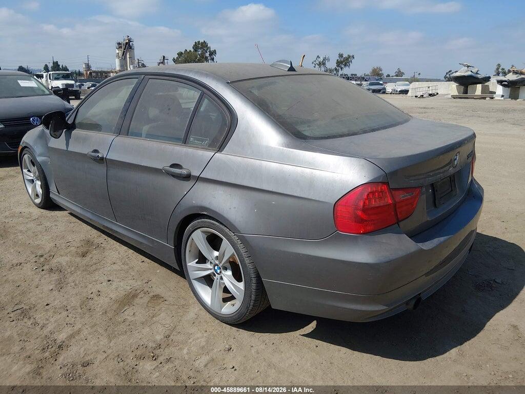 WBAPM5C5XBE576401 2011 BMW 335I photo no. 3
