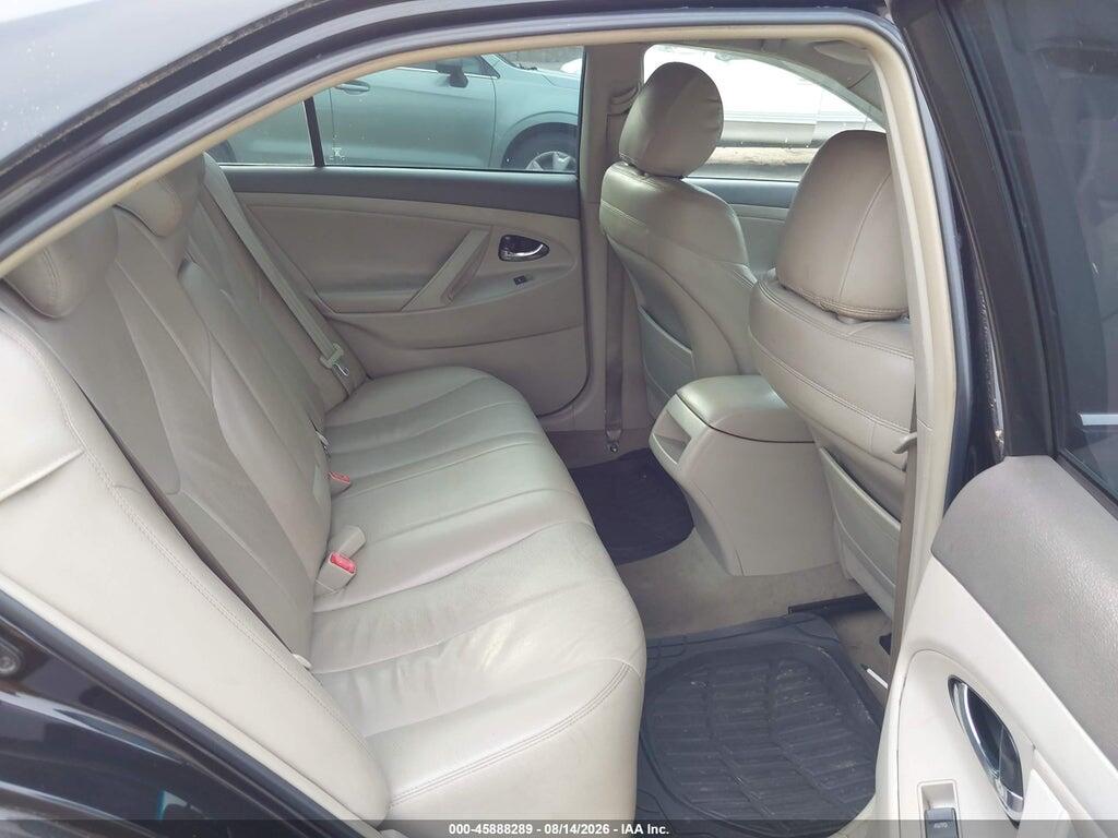 4T1BF3EK7BU758167 2011 TOYOTA CAMRY photo no. 8