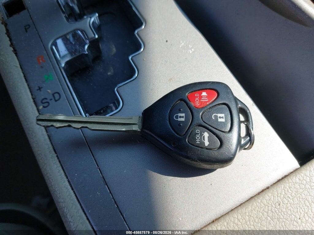 4T1BF3EK9BU630464 2011 TOYOTA CAMRY photo no. 11