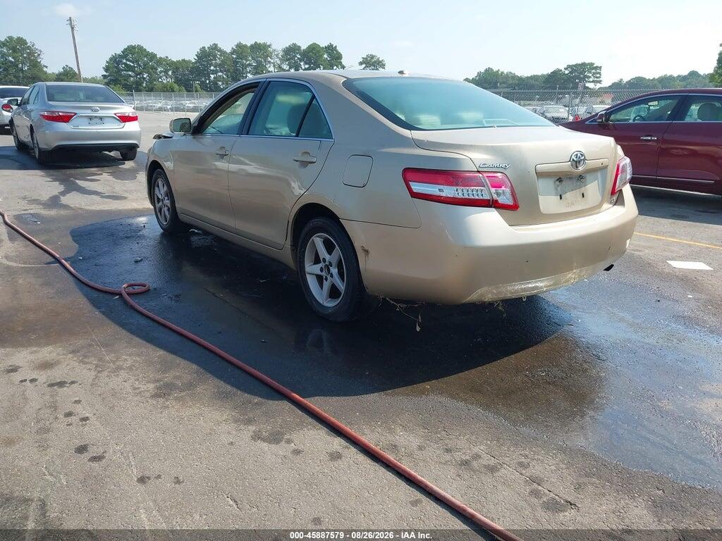 4T1BF3EK9BU630464 2011 TOYOTA CAMRY photo no. 3