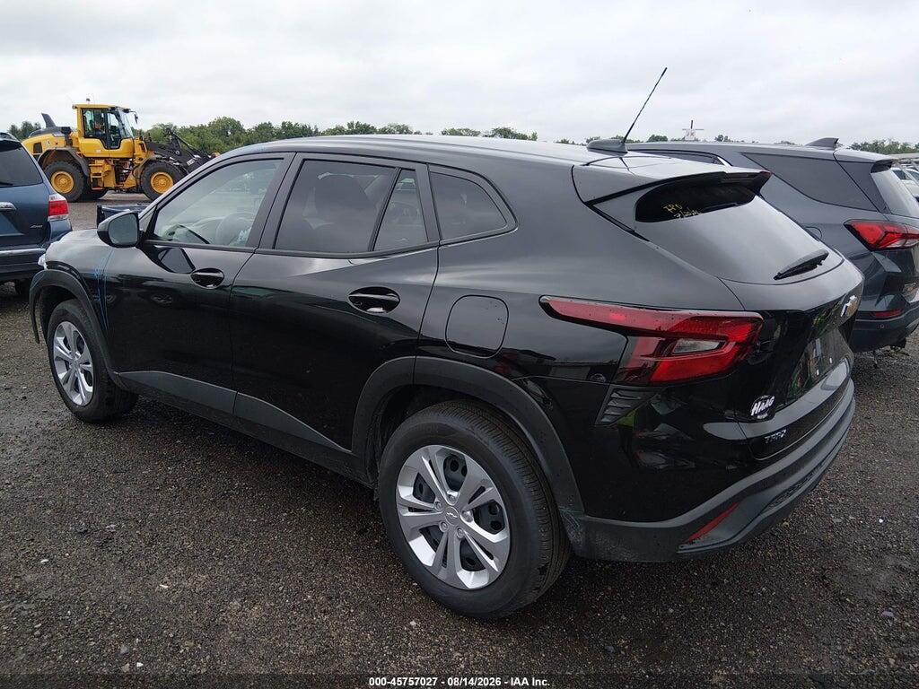 KL77LFEP2TC032169 2026 CHEVROLET TRAX photo no. 3