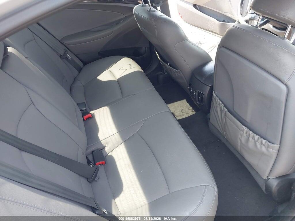 5NPEC4AC9BH245673 2011 HYUNDAI SONATA photo no. 8
