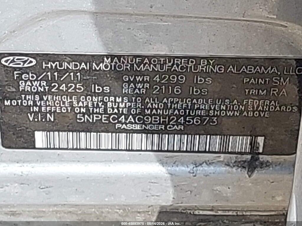 5NPEC4AC9BH245673 2011 HYUNDAI SONATA photo no. 9