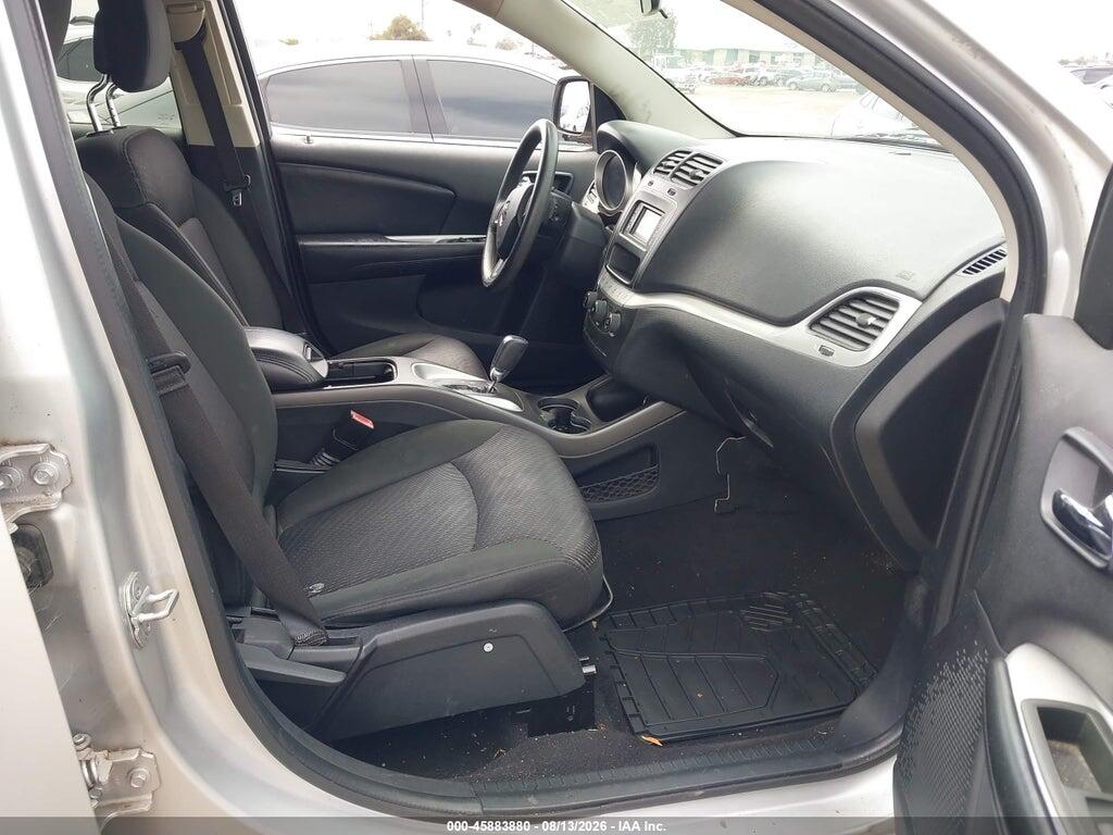 3D4PG1FG7BT551975 2011 DODGE JOURNEY photo no. 5