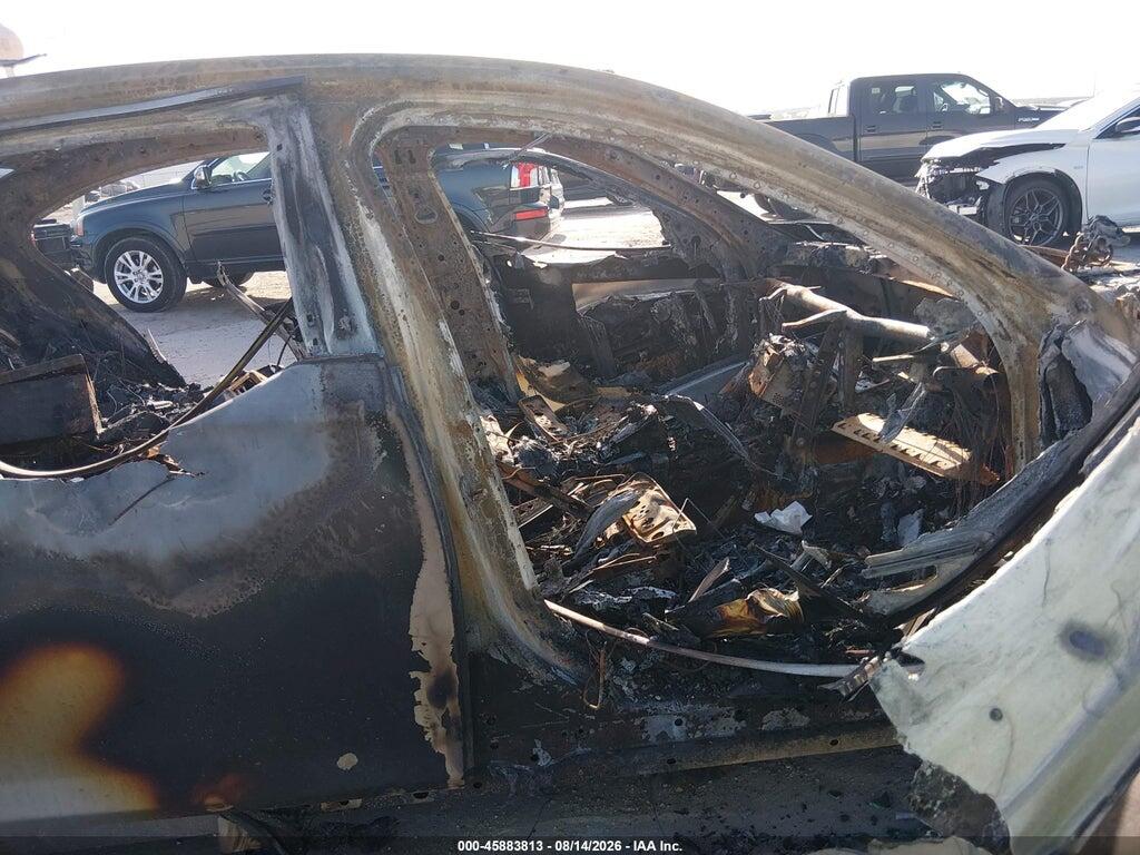 WBAKB8C56BC851520 2011 BMW 750LI photo no. 5