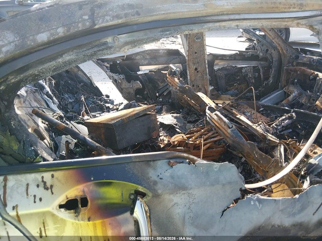 WBAKB8C56BC851520 2011 BMW 750LI photo no. 8