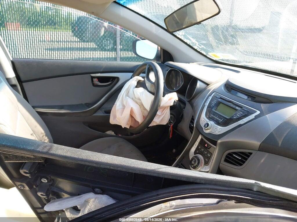 5NPDH4AE4BH000911 2011 HYUNDAI ELANTRA photo no. 5