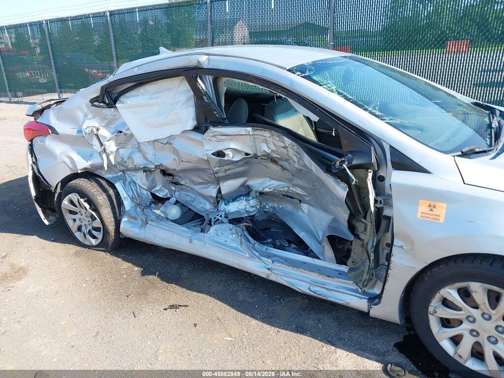 5NPDH4AE4BH000911 2011 HYUNDAI ELANTRA photo no. 6
