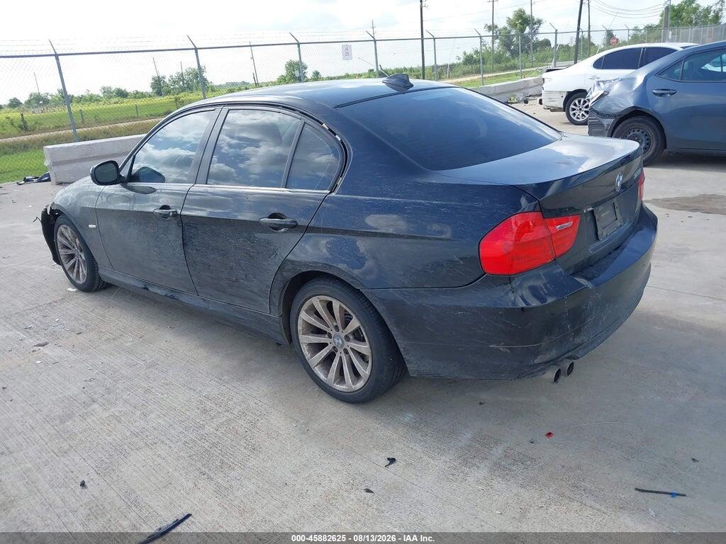 WBAPH7C52BE675004 2011 BMW 328I photo no. 3