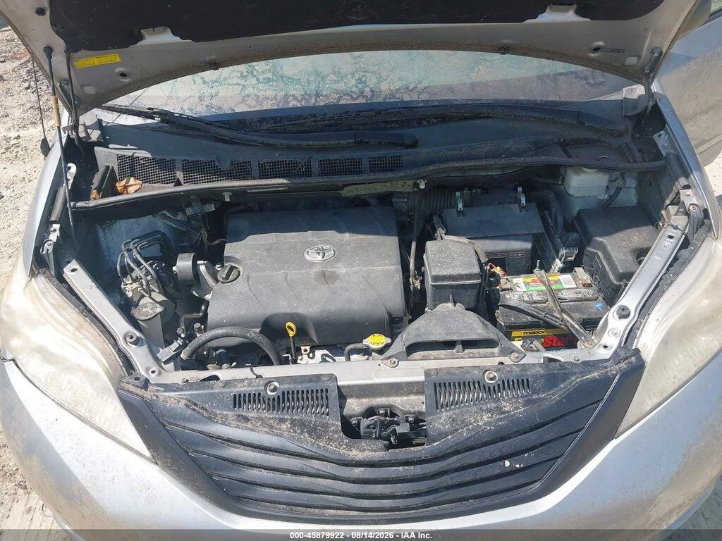 5TDZK3DC5BS164917 2011 TOYOTA SIENNA photo no. 10