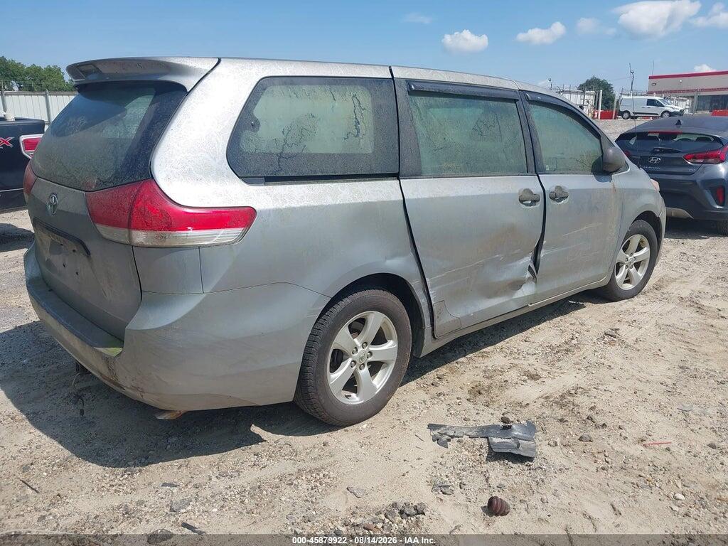5TDZK3DC5BS164917 2011 TOYOTA SIENNA photo no. 4