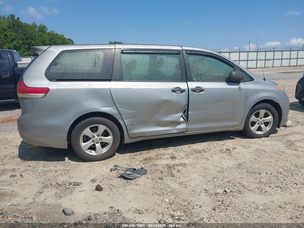 5TDZK3DC5BS164917 2011 TOYOTA SIENNA photo no. 6