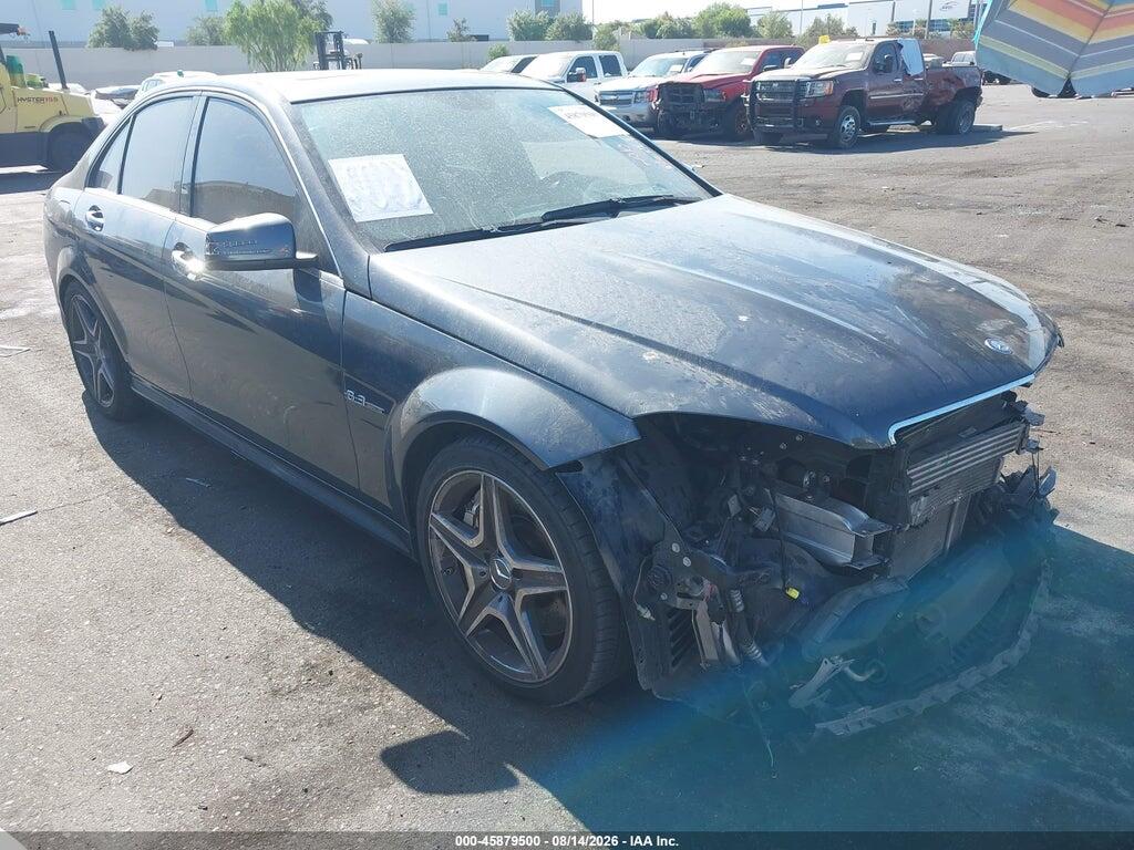 2011 MERCEDES-BENZ C 63 AMG WDDGF7HB3BF629804