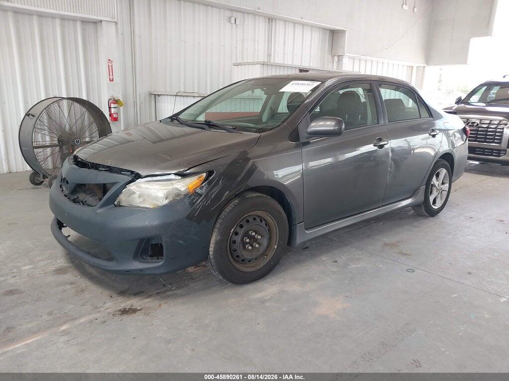 2T1BU4EE0CC860080 2012 TOYOTA COROLLA photo no. 2