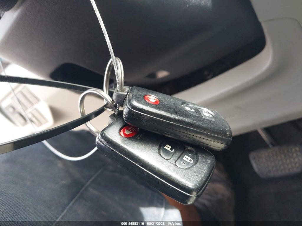 JTDKN3DU7C0335656 2012 TOYOTA PRIUS photo no. 11