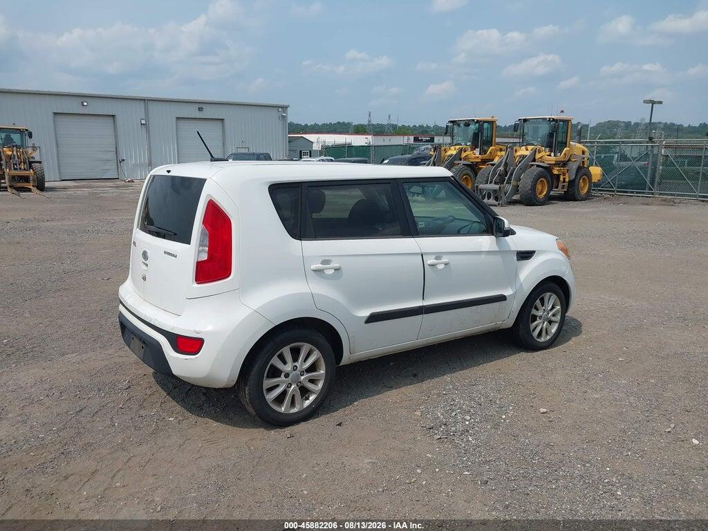 KNDJT2A63C7366265 2012 KIA SOUL photo no. 4