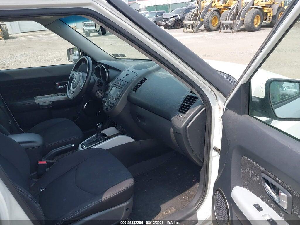 KNDJT2A63C7366265 2012 KIA SOUL photo no. 5