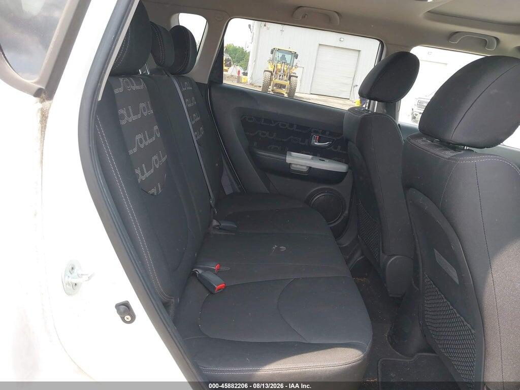 KNDJT2A63C7366265 2012 KIA SOUL photo no. 8