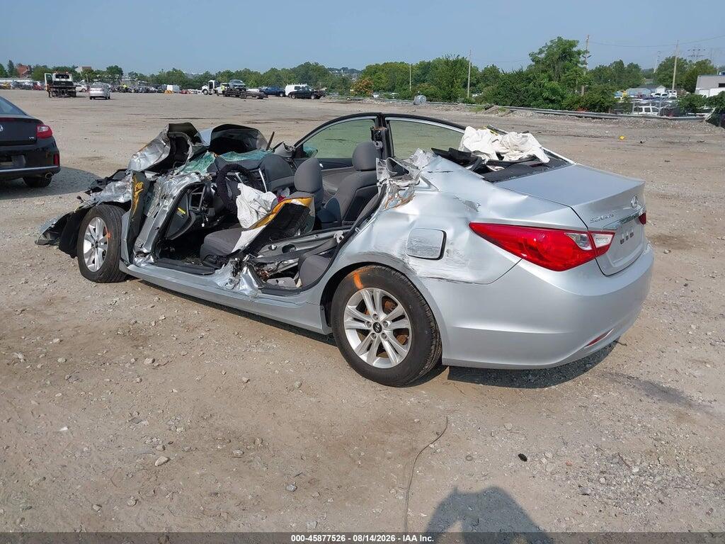 5NPEB4AC0BH292609 2011 HYUNDAI SONATA photo no. 3