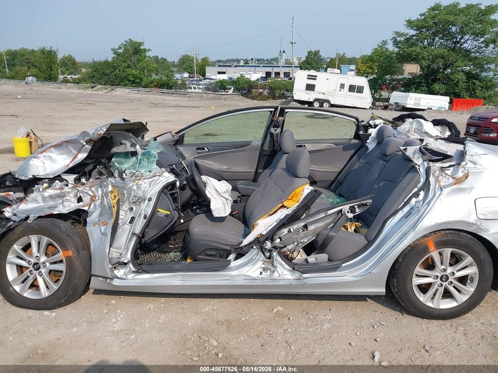 5NPEB4AC0BH292609 2011 HYUNDAI SONATA photo no. 6