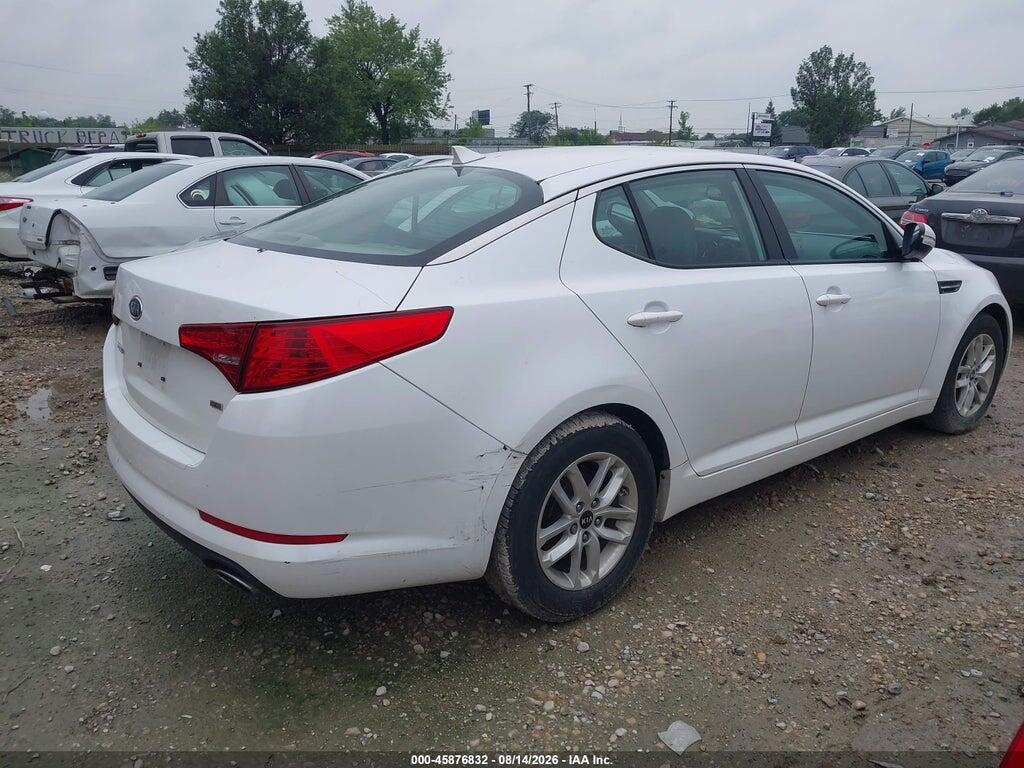 KNAGM4A79B5118282 2011 KIA OPTIMA photo no. 4