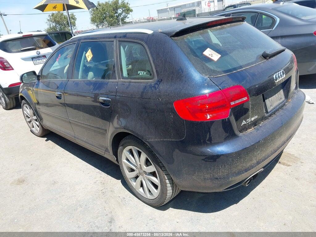 WAUFEAFM3BA094266 2011 AUDI A3 photo no. 3