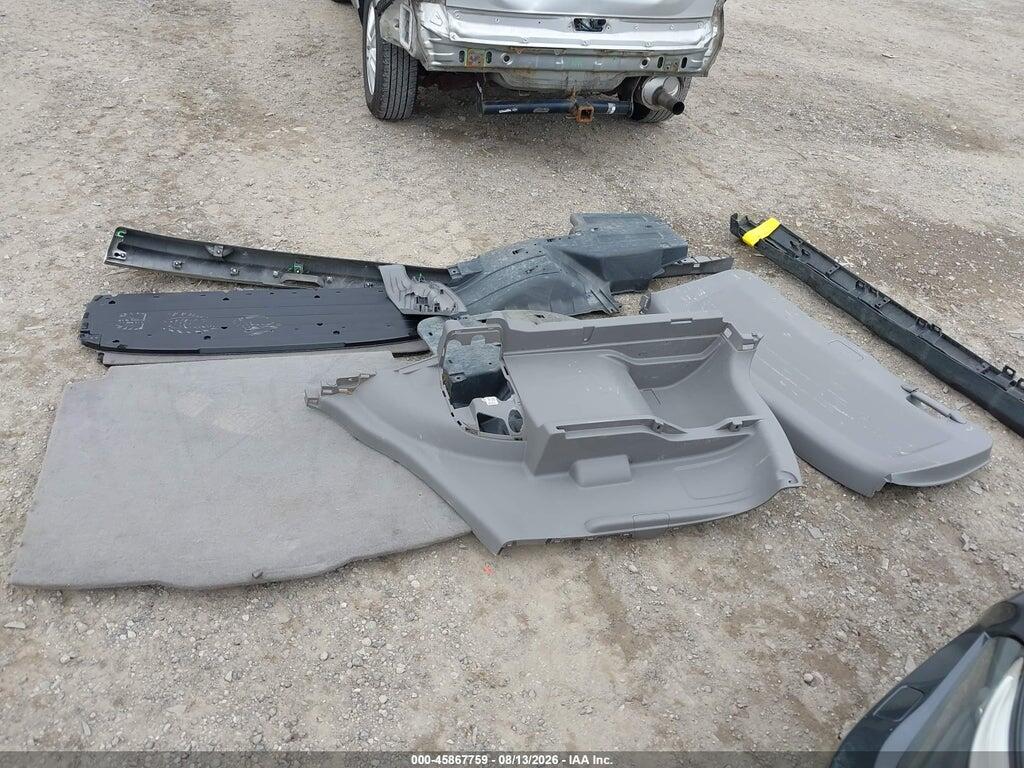3CZRE4H5XBG703761 2011 HONDA CR-V photo no. 12