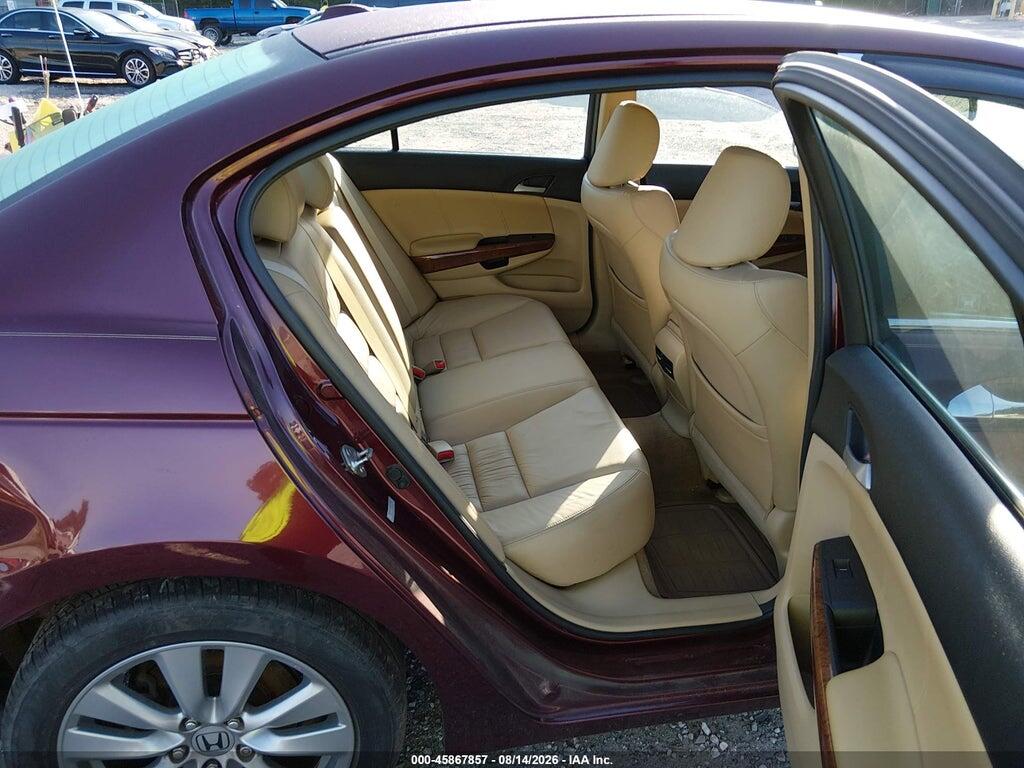 1HGCP3F89CA025048 2012 HONDA ACCORD photo no. 8