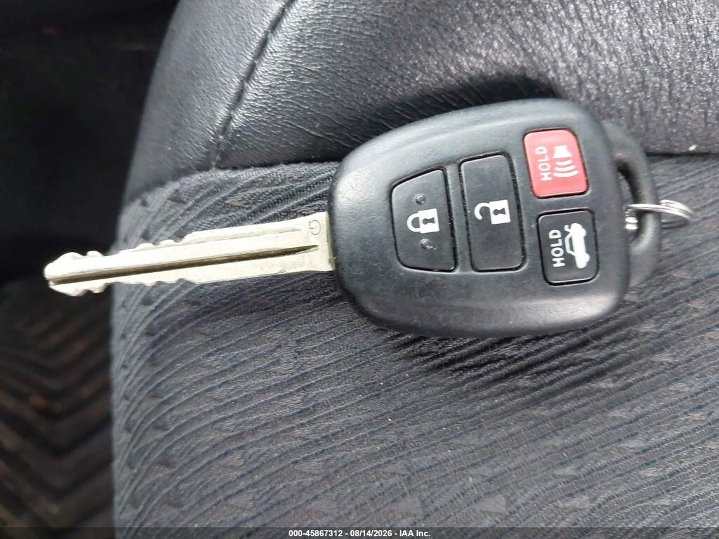 4T1BF1FK1CU009238 2012 TOYOTA CAMRY photo no. 11