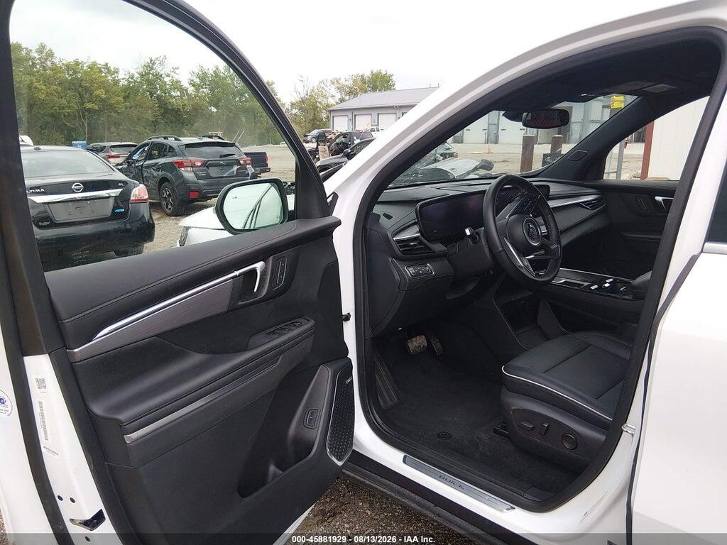 5GAEVARS4SJ216658 2025 BUICK ENCLAVE photo no. 5