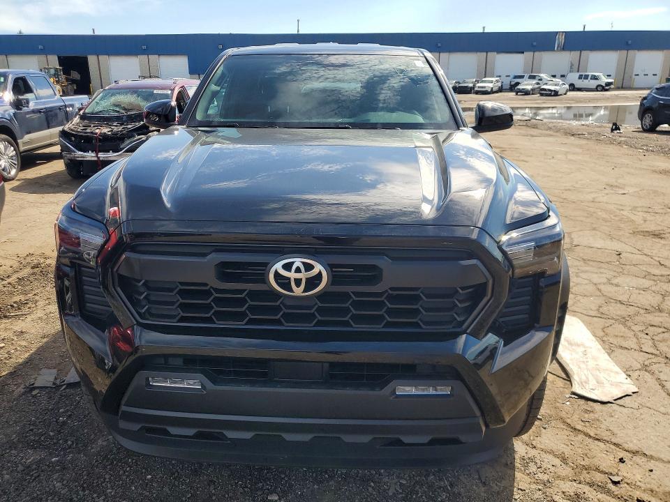 2025 TOYOTA TACOMA TRD OFF-ROAD HV — Фото 5 из 12