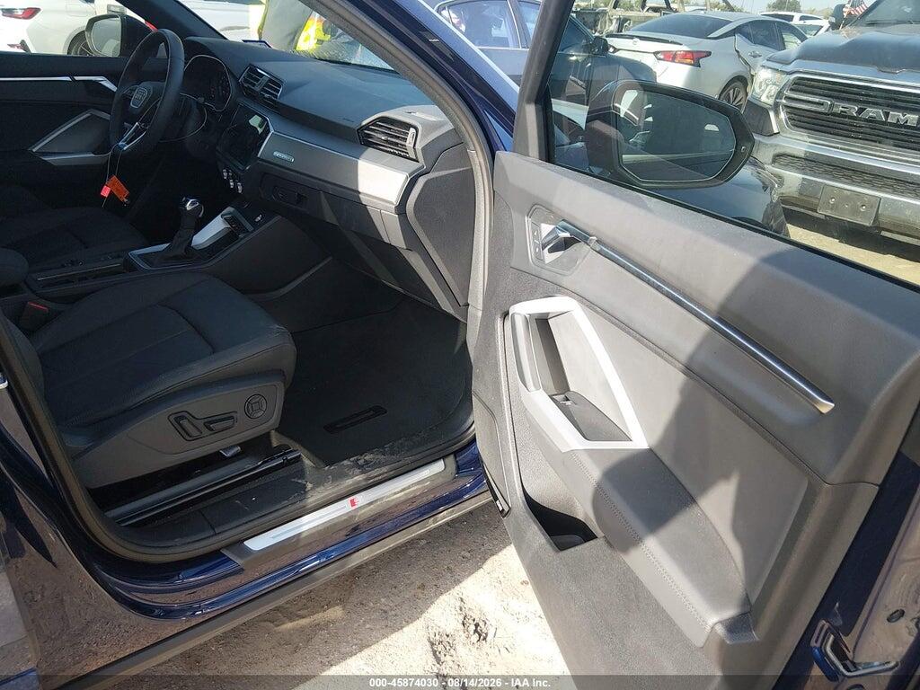 WA1DECF31S1112528 2025 AUDI Q3 photo no. 5
