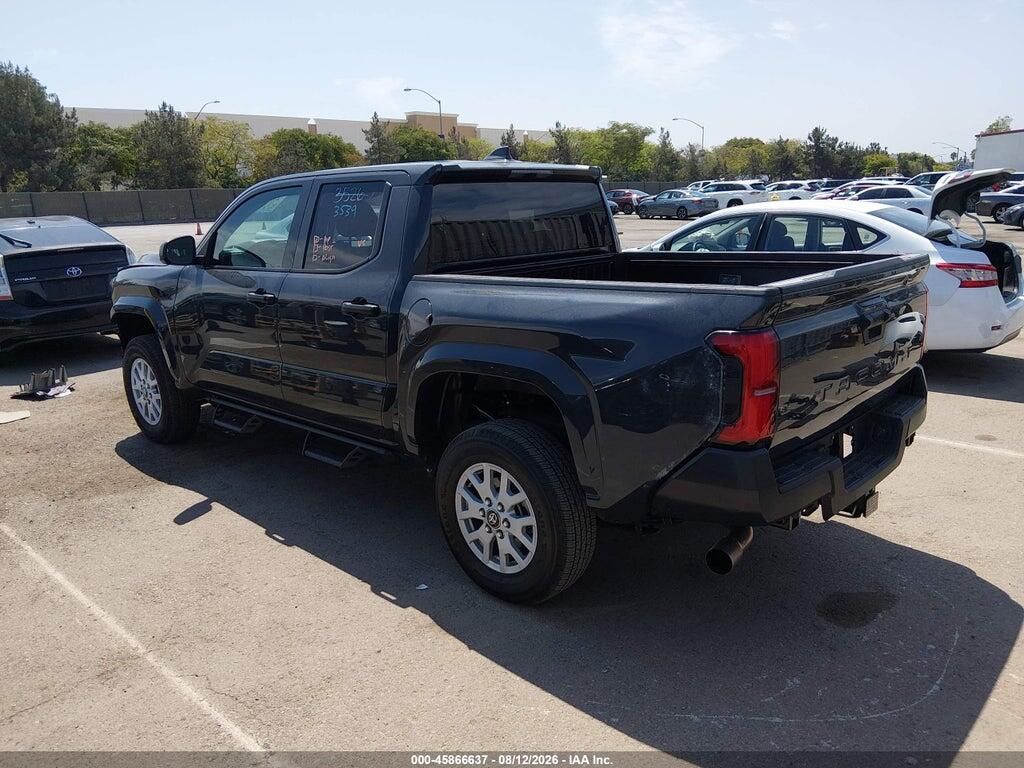 3TYKD5HN2ST028445 2025 TOYOTA TACOMA photo no. 3