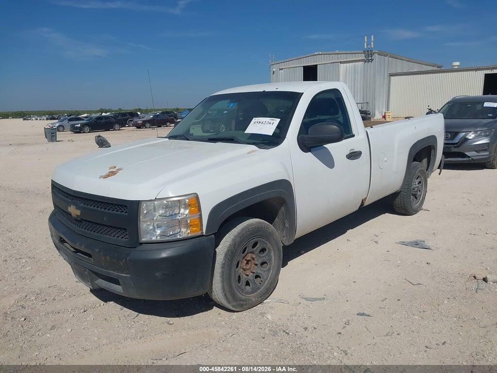 1GCNCPEX0BZ435580 2011 CHEVROLET SILVERADO 1500 photo no. 2