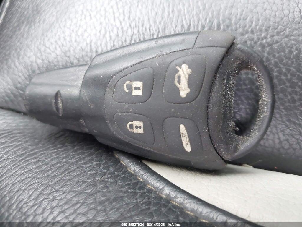 YS3FC4CY3B1302639 2011 SAAB 9-3 photo no. 11