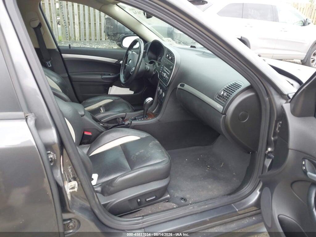 YS3FC4CY3B1302639 2011 SAAB 9-3 photo no. 5