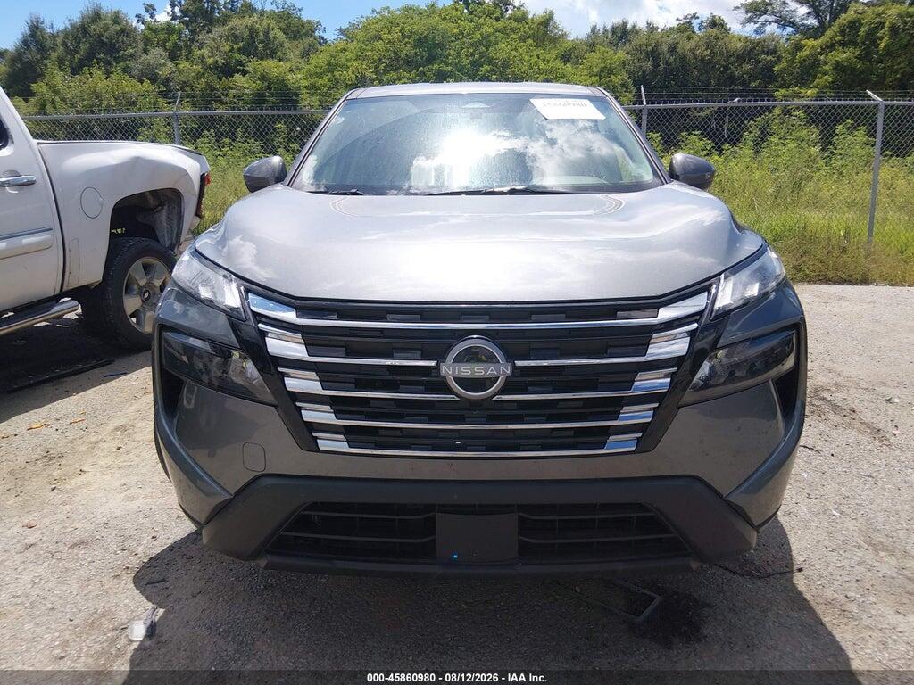 2025 NISSAN ROGUE SV — Фото 12 из 16