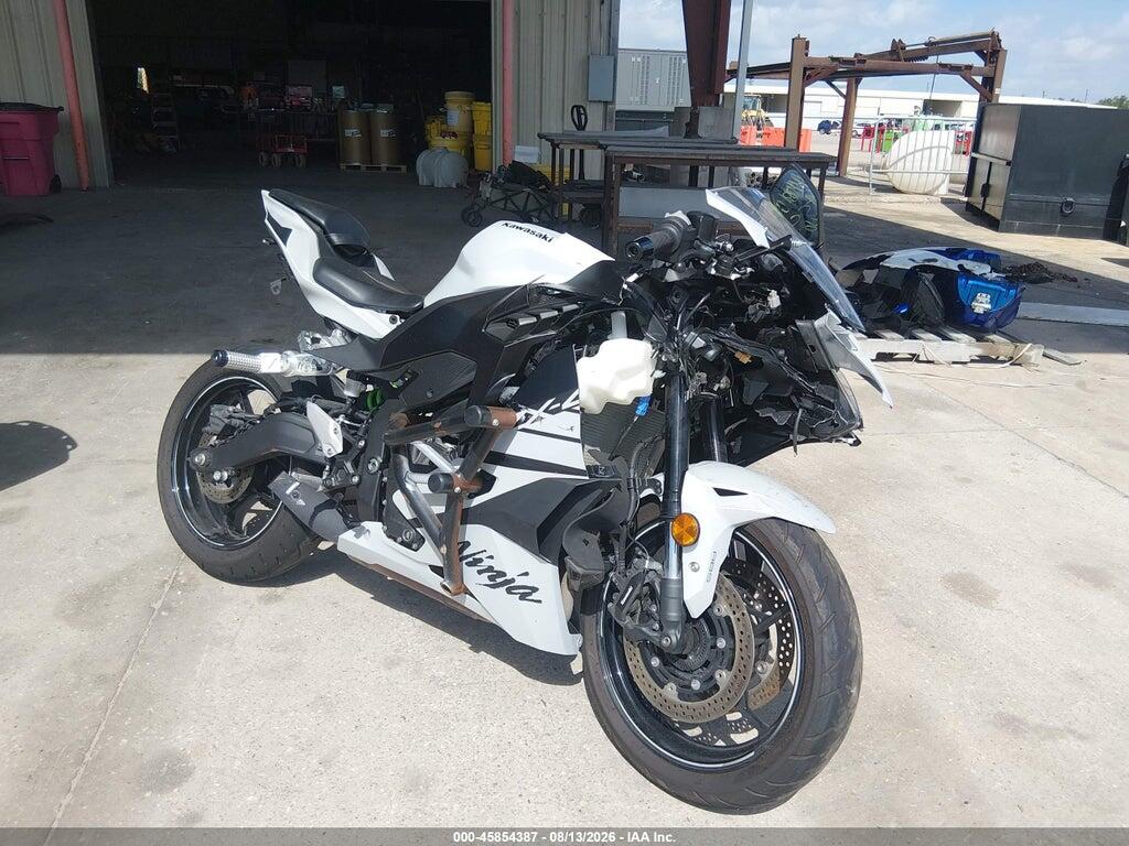 2025 KAWASAKI ZX400 ML5ZXCS18SDA42368