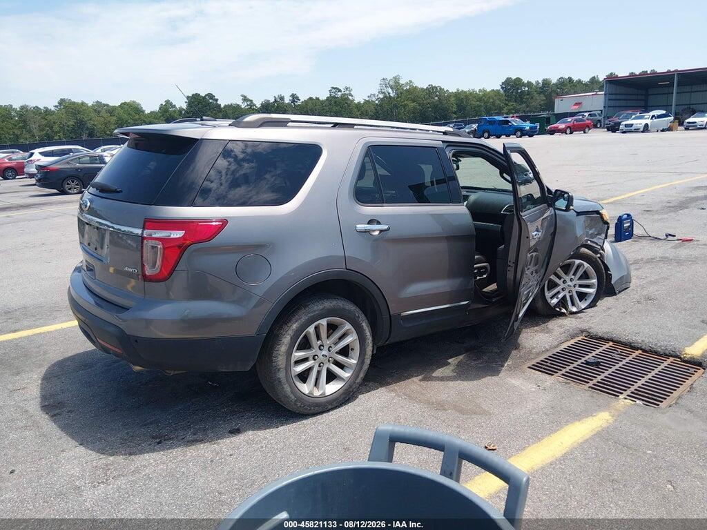1FMHK8D8XCGA77946 2012 FORD EXPLORER photo no. 4