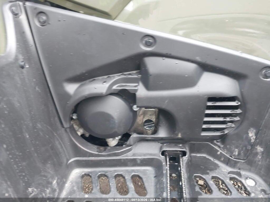5SADW11E1S7100265 2025 SUZUKI LT-A750 photo no. 9