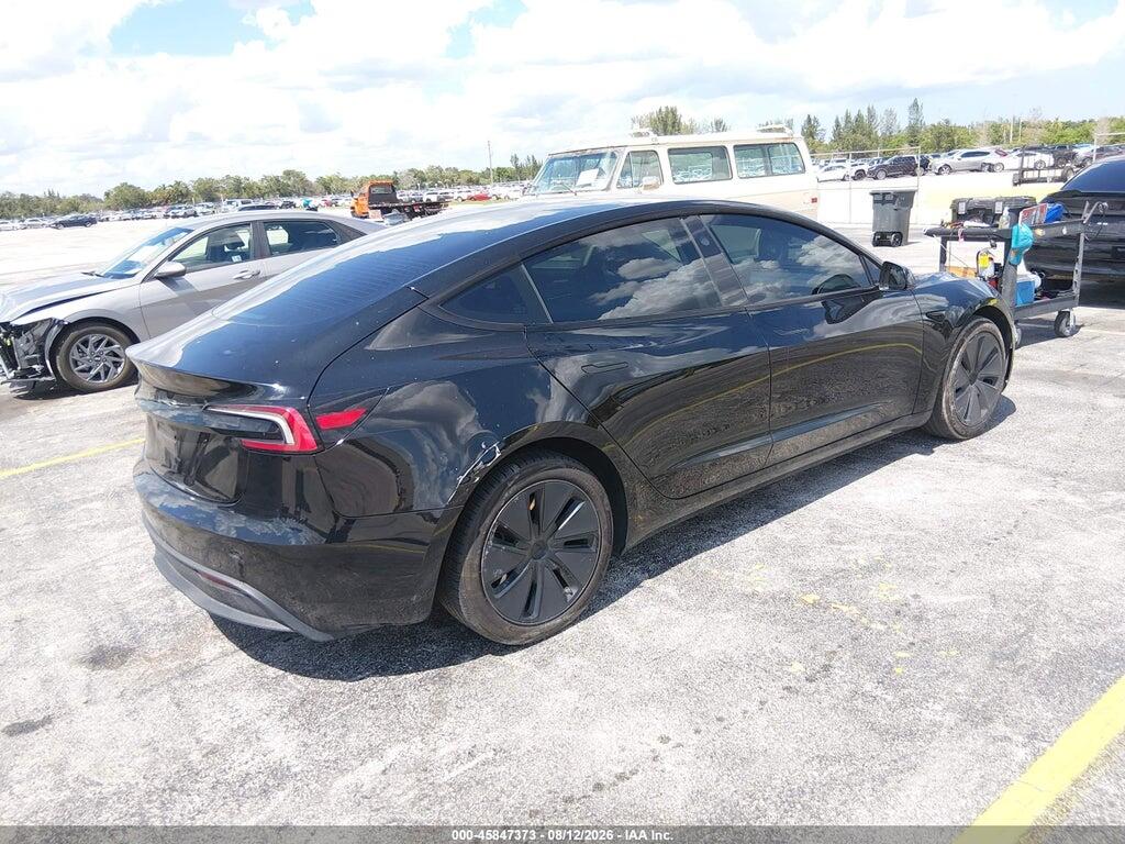 5YJ3E1EA1SF976024 2025 TESLA MODEL 3 photo no. 4