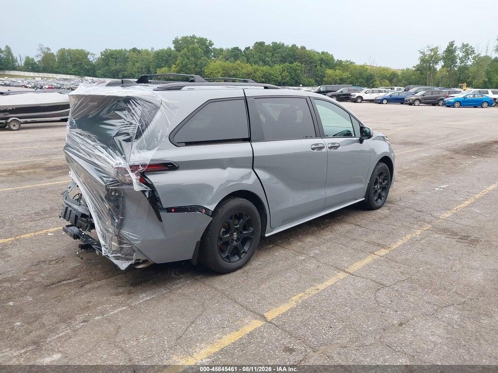 5TDCSKFC6SS176877 2025 TOYOTA SIENNA photo no. 4