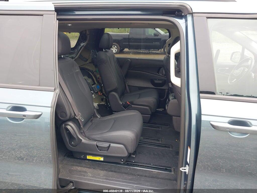 KNDNE5K3XS6503935 2025 KIA CARNIVAL MPV photo no. 8