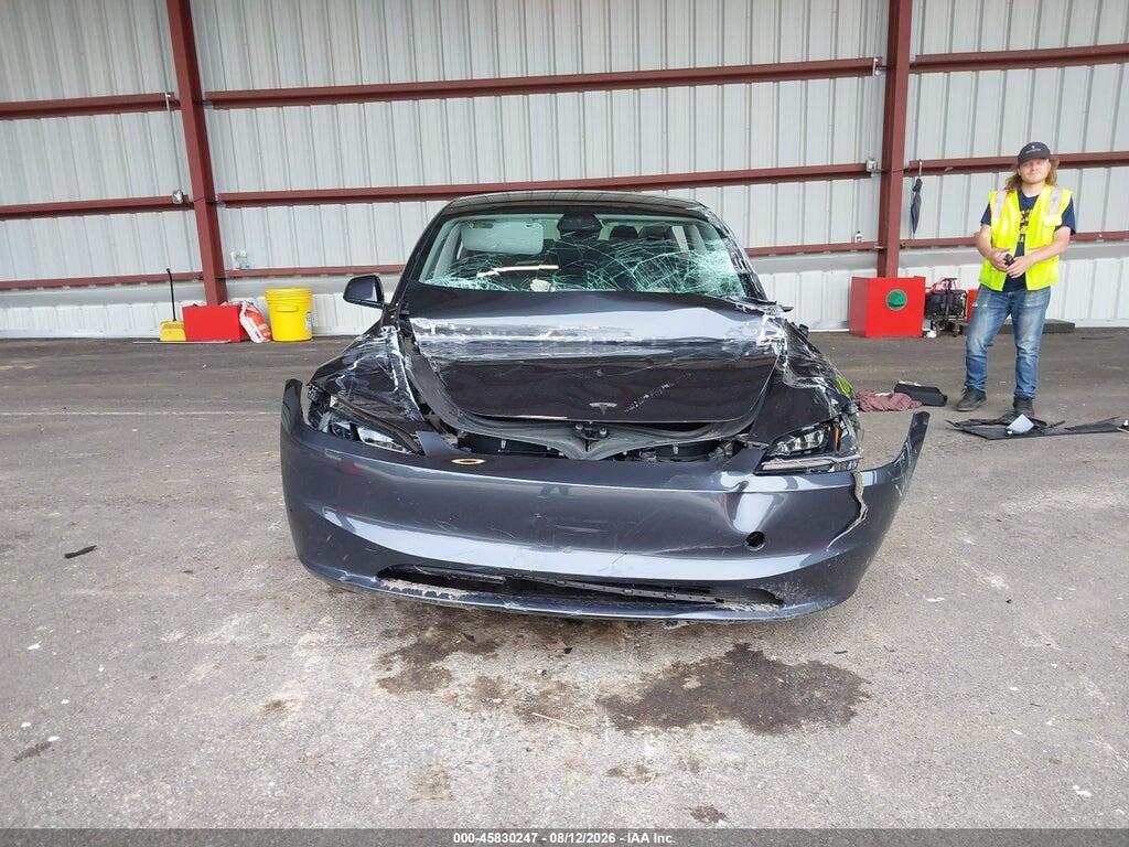 5YJ3E1EA8SF884828 2025 TESLA MODEL 3 photo no. 11