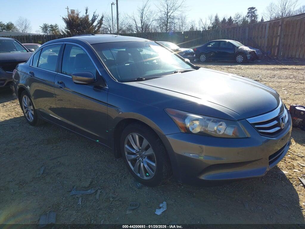1HGCP2F82BA157626 2011 HONDA ACCORD photo no. 1